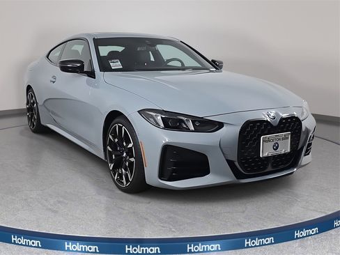 Used 2025 BMW 430i xDrive Coupe w/ M Sport Package image 4