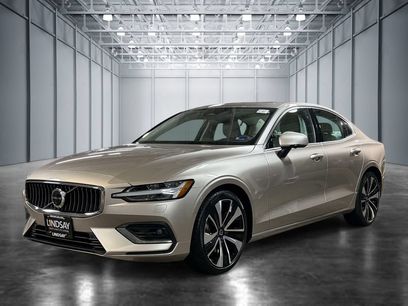 Used 2023 Volvo S60 B5 Ultimate w/ Climate Package