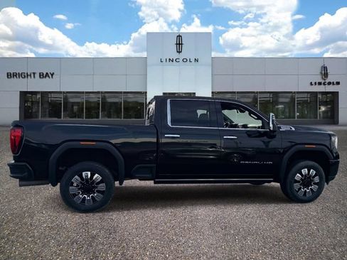 Used 2021 GMC Sierra 2500 Denali w/ Denali Ultimate Package AWD/4WD image 5