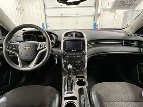 Used 2014 Chevrolet Malibu LT w/ Power Convenience Package image 10