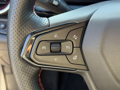 Used 2024 Chevrolet Trax RS w/ Driver Confidence Package image 16