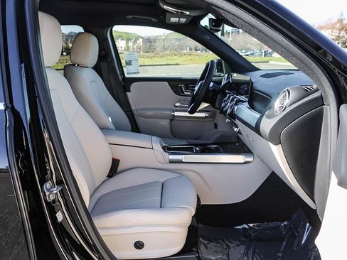 Certified 2026 Mercedes-Benz GLB 250 GLB 250 image 17