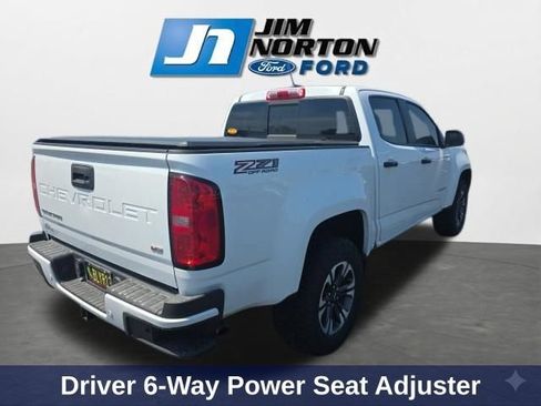 Used 2022 Chevrolet Colorado Z71 AWD/4WD image 9