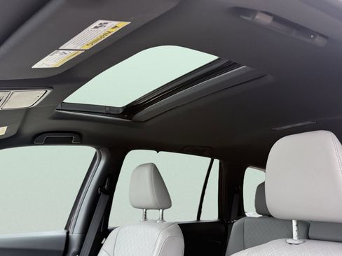 Used 2021 Honda Passport EX-L image 4