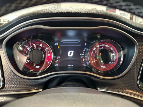 Used 2018 Dodge Challenger SRT Hellcat image 26