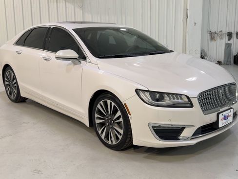 Used 2020 Lincoln MKZ Reserve w/ Elements Package image 3