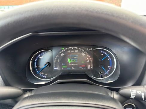 Used 2024 Toyota RAV4 XLE AWD/4WD image 14