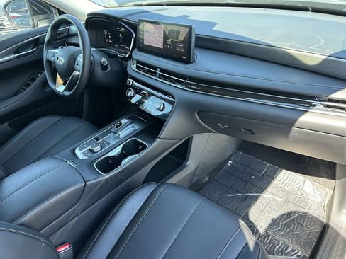 Certified 2026 INFINITI QX60 Pure w/ Cargo Package image 9