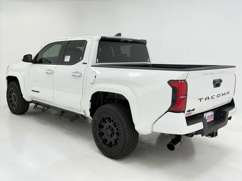 New 2026 Toyota Tacoma SR5 AWD/4WD image 37