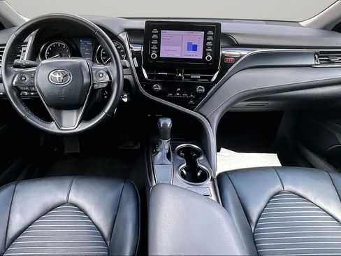 Used 2024 Toyota Camry SE FWD image 14