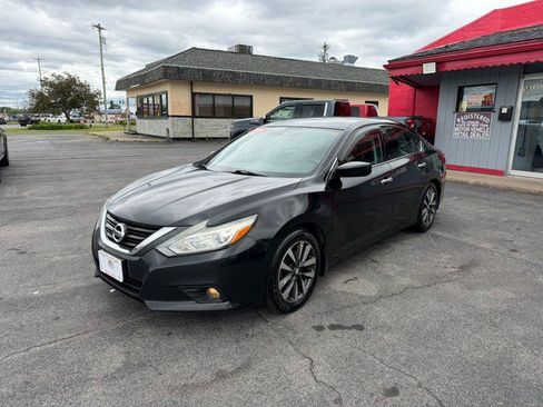 Used 2016 Nissan Altima 2.5 SV FWD image 3