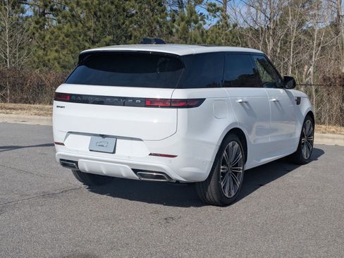 New 2026 Land Rover Range Rover Sport Dynamic SE image 6