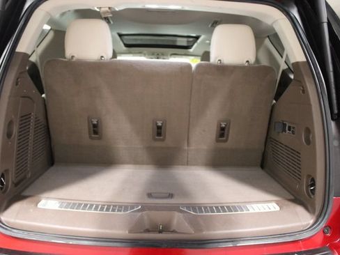 Used 2021 GMC Yukon Denali w/ Denali Ultimate Package AWD/4WD image 15