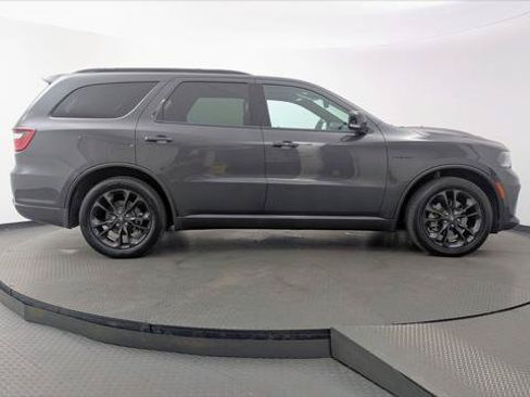 Used 2024 Dodge Durango R/T RWD image 9