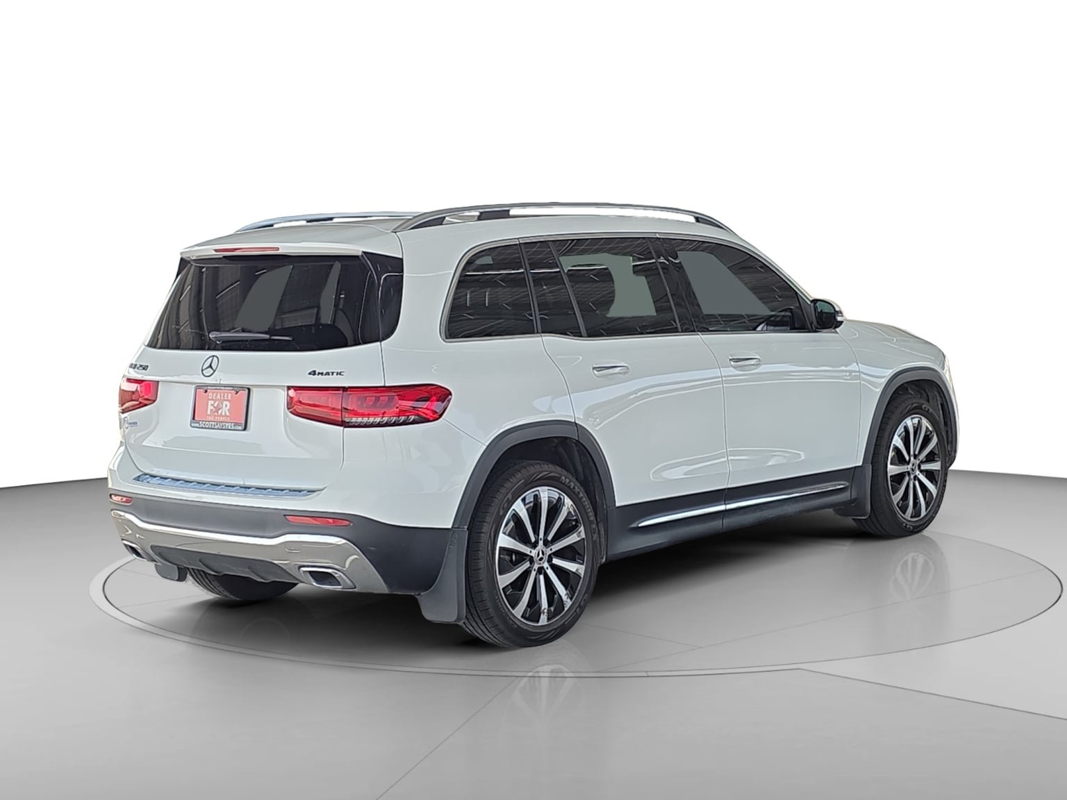 Used 2022 Mercedes-Benz GLB 250 4MATIC image 10