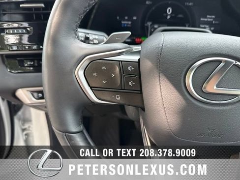 Used 2025 Lexus RX 350 AWD/4WD image 26