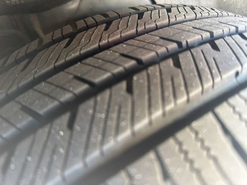 Used 2021 Toyota Sienna XLE image 10