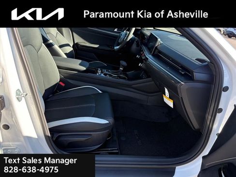 New 2026 Kia K5 GT-Line image 21