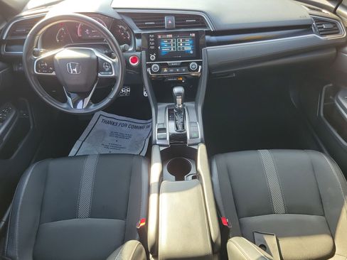Used 2020 Honda Civic Sport image 12