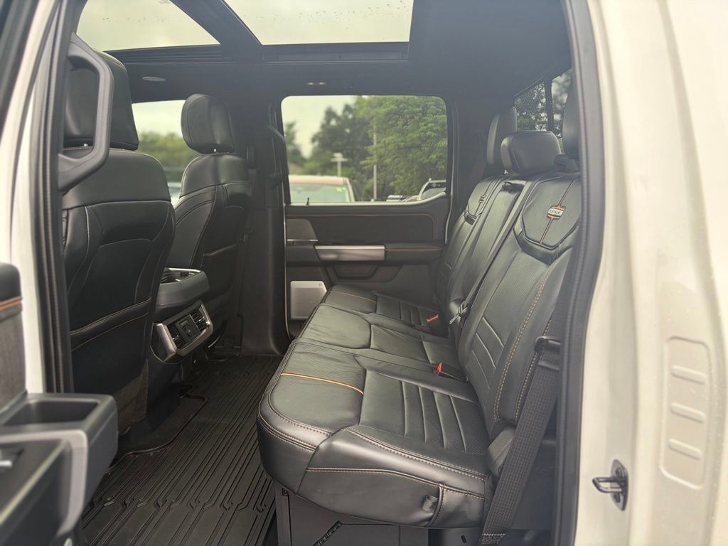 Used 2024 Ford F250 Platinum AWD/4WD image 15