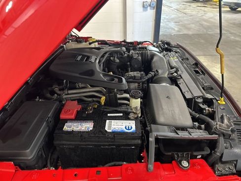 Used 2020 Jeep Gladiator Sport w/ Quick Order Package 24S image 32