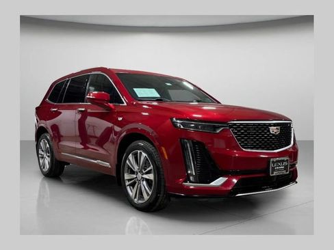 Used 2020 Cadillac XT6 Premium Luxury w/ Platinum Package AWD/4WD image 1