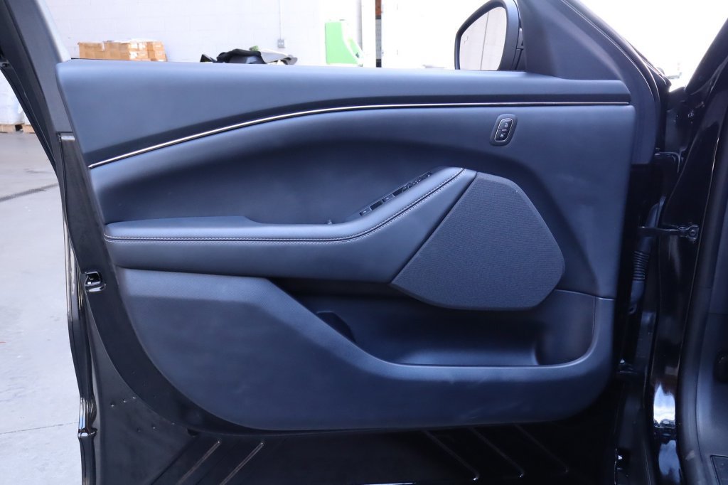 Used 2025 Ford Mustang Mach-E Select RWD image 18