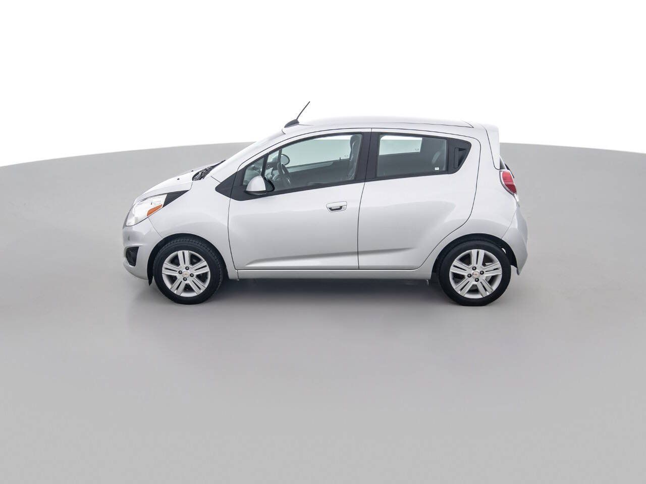Used 2015 Chevrolet Spark LT FWD image 8