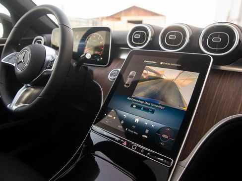 Certified 2025 Mercedes-Benz C 300 4MATIC Sedan image 32