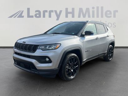 Used 2023 Jeep Compass Altitude w/ Sun and Sound Group