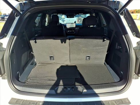 New 2026 Ford Explorer Platinum image 20