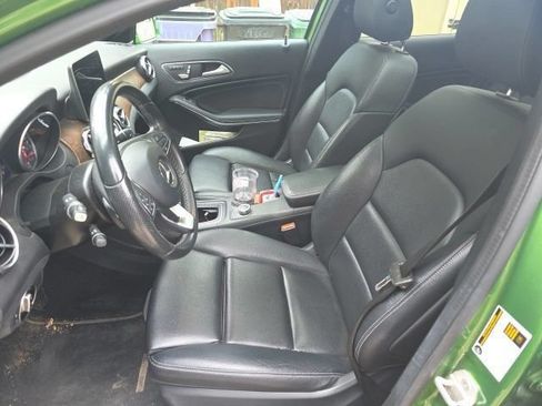 Used 2018 Mercedes-Benz GLA 250 4MATIC image 13