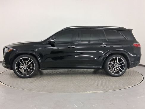 Used 2023 Mercedes-Benz GLS 450 4MATIC image 2