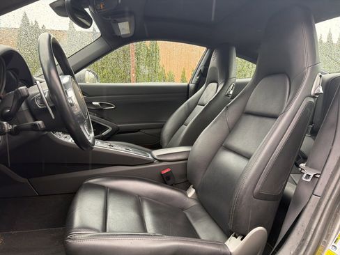 Used 2014 Porsche 911 Carrera 4 image 4