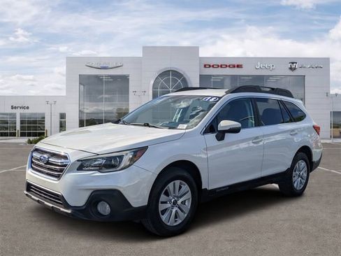 Used 2018 Subaru Outback 2.5i Premium image 5