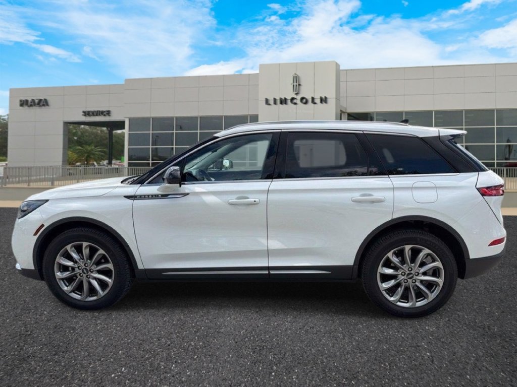 Used 2021 Lincoln Corsair FWD w/ Premium Package image 6