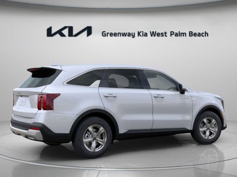 New 2026 Kia Sorento LX FWD image 8