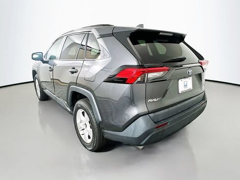 Used 2021 Toyota RAV4 XLE w/ Convenience Package AWD/4WD image 7