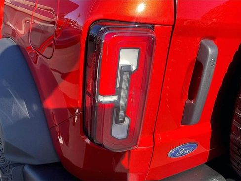 Certified 2022 Ford Bronco Wildtrak image 30