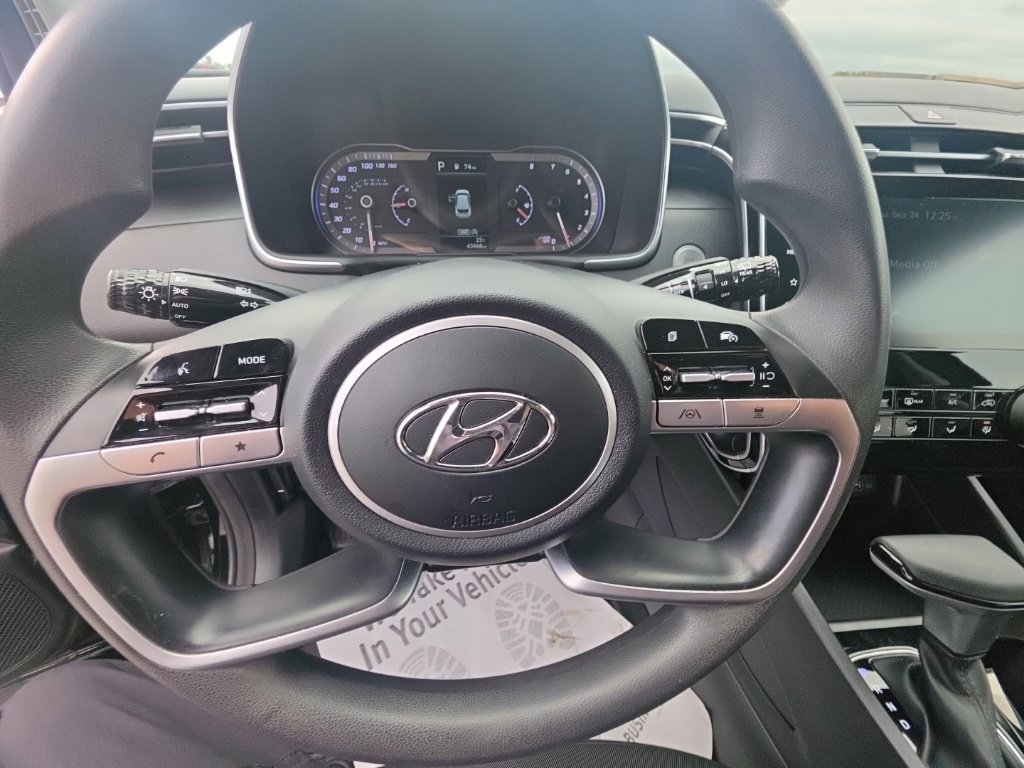 Used 2022 Hyundai Tucson SEL w/ Winter Package AWD/4WD image 16