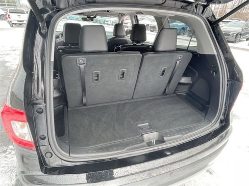 Used 2020 Honda Pilot Touring image 32