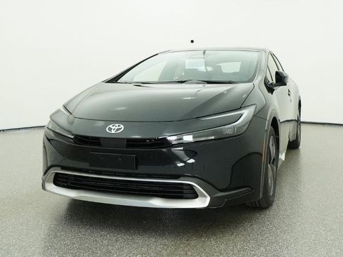 New 2026 Toyota Prius Plug-In Hybrid FWD image 32