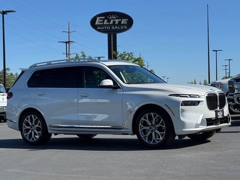 Used 2026 BMW X7 xDrive40i AWD/4WD image 1