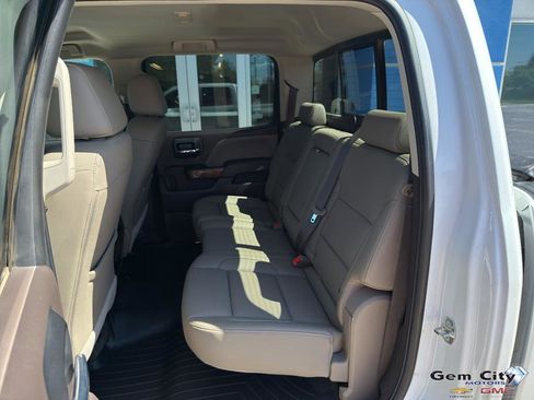Used 2018 GMC Sierra 1500 SLT image 10