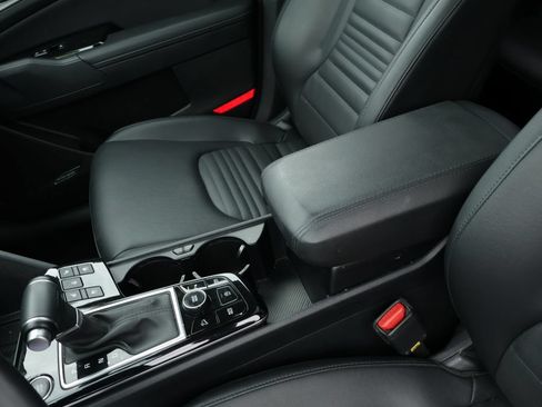 Certified 2025 Kia Sportage SX FWD image 22