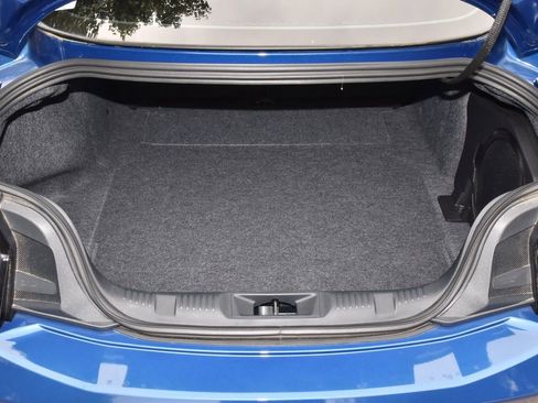 Used 2024 Ford Mustang GT Premium image 33