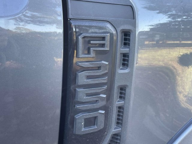 Used 2023 Ford F250 XLT w/ XLT Premium Package AWD/4WD image 10