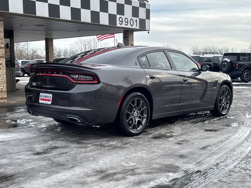 Used 2018 Dodge Charger GT image 7