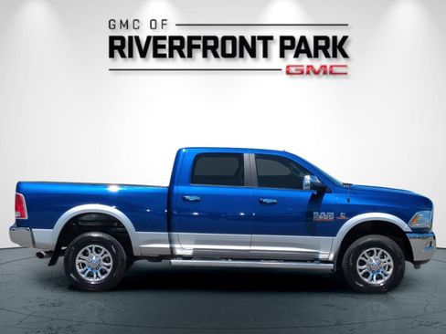 Used 2016 RAM 2500 Laramie w/ Protection Group AWD/4WD image 2