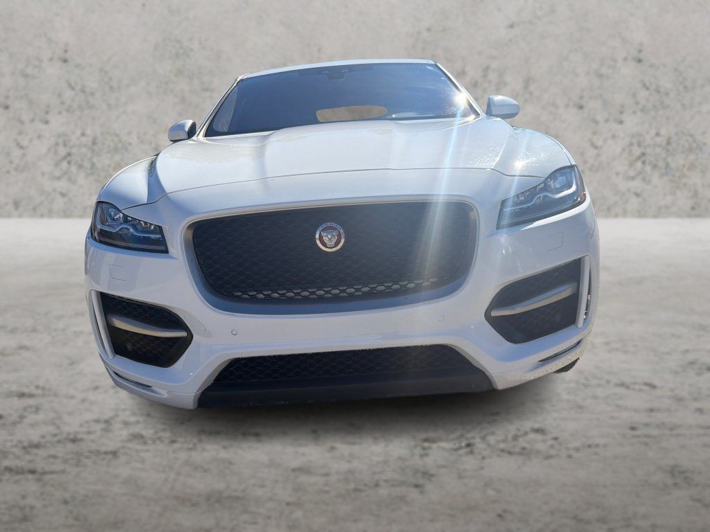 Used 2020 Jaguar F-PACE R-Sport AWD/4WD image 13